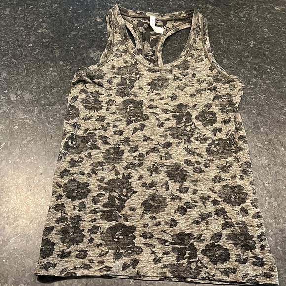 Athleta Tops - Athleta tank top